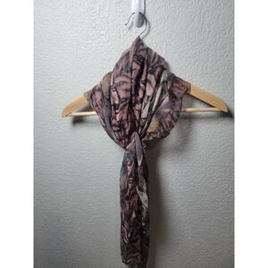 Columbus Accessoires by Codello Tiger Print Scarf Pink Gray 100% Viscose Shawl